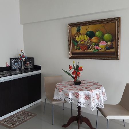 Kassel Del Amor Transit Airport Lodge Paranaque City Eksteriør bilde