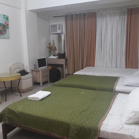 Kassel Del Amor Transit Airport Lodge Paranaque City Eksteriør bilde