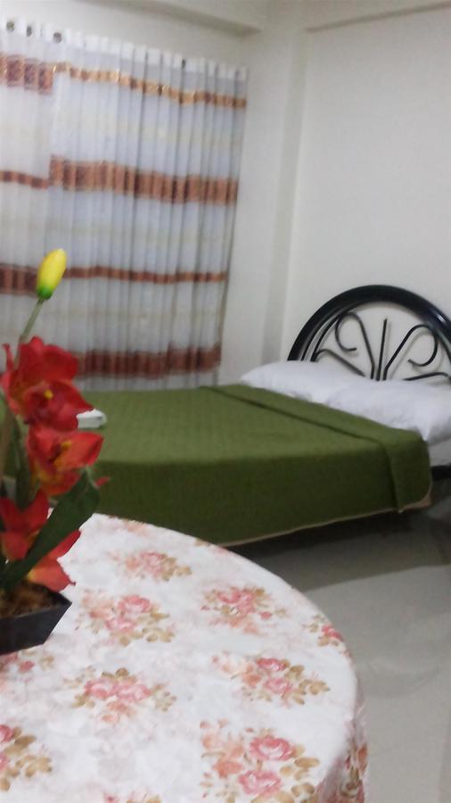 Kassel Del Amor Transit Airport Lodge Paranaque City Eksteriør bilde