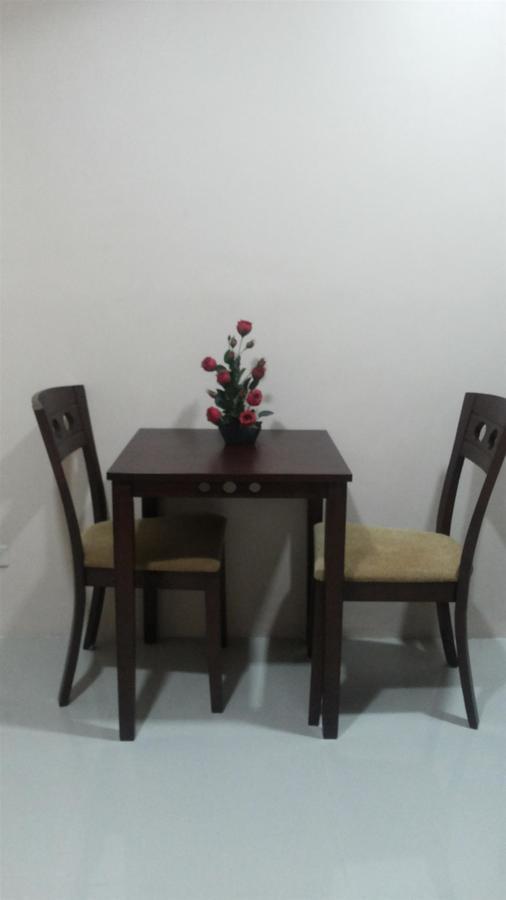 Kassel Del Amor Transit Airport Lodge Paranaque City Eksteriør bilde