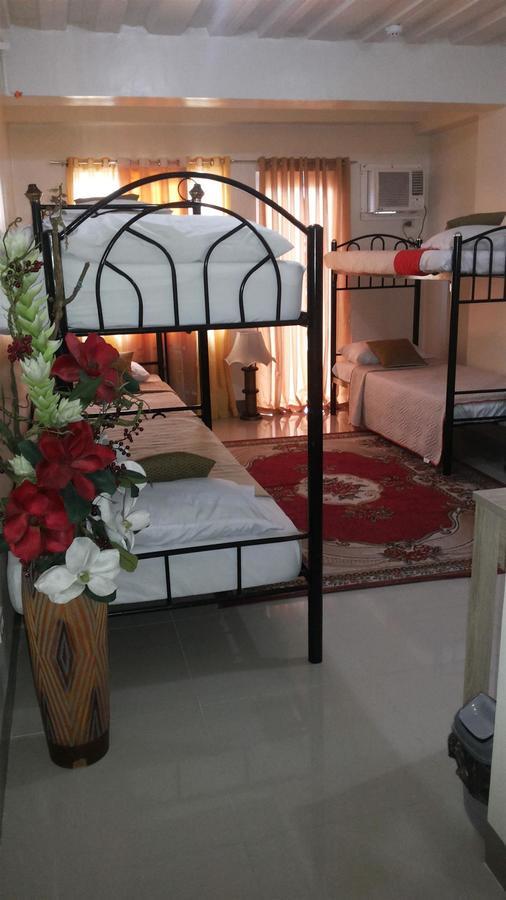 Kassel Del Amor Transit Airport Lodge Paranaque City Eksteriør bilde